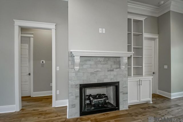 11922 Pendarvis Ln, Walker, LA 70785