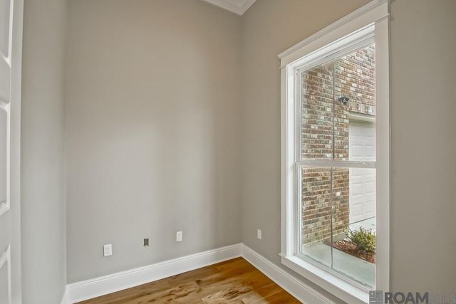 11922 Pendarvis Ln, Walker, LA 70785