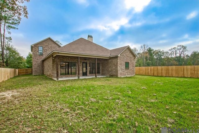 11922 Pendarvis Ln, Walker, LA 70785