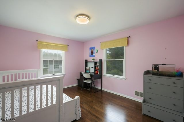 10 Plymouth Ct, Bernards Twp., NJ 07920