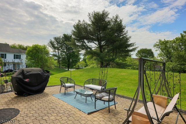 10 Plymouth Ct, Bernards Twp., NJ 07920