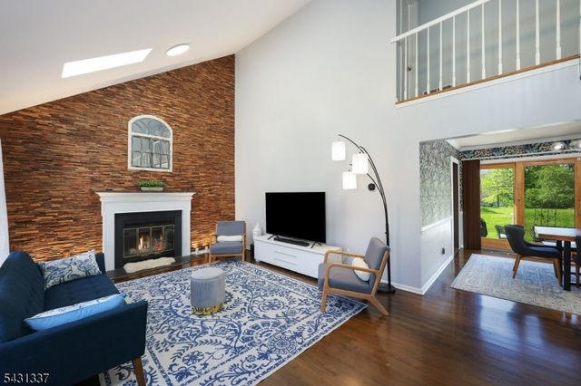 10 Plymouth Ct, Bernards Twp., NJ 07920