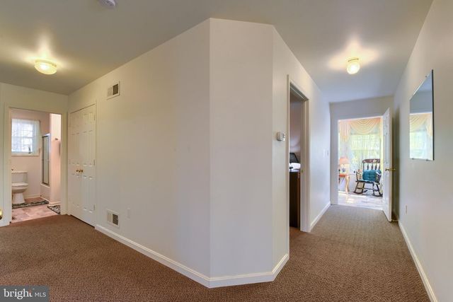 41 WOODMYRE LN, Enola, PA 17025