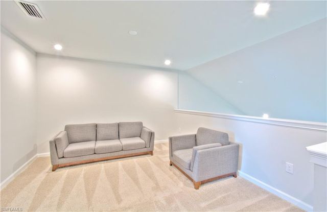 4558 Arboretum CIR 102, Naples, FL 34112