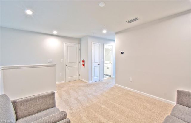 4558 Arboretum CIR 102, Naples, FL 34112