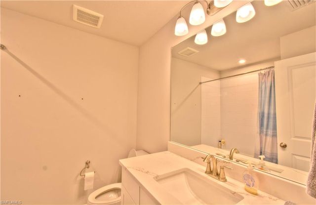 4558 Arboretum CIR 102, Naples, FL 34112