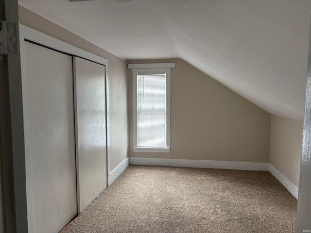 558 E 2nd Street, Peru, IN 46970