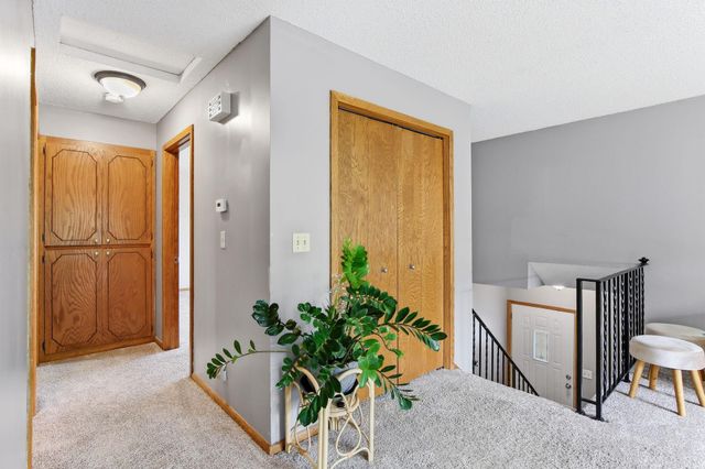 17627 Ionia Court, Lakeville, MN 55044