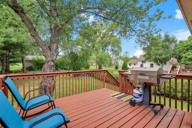 17627 Ionia Court, Lakeville, MN 55044