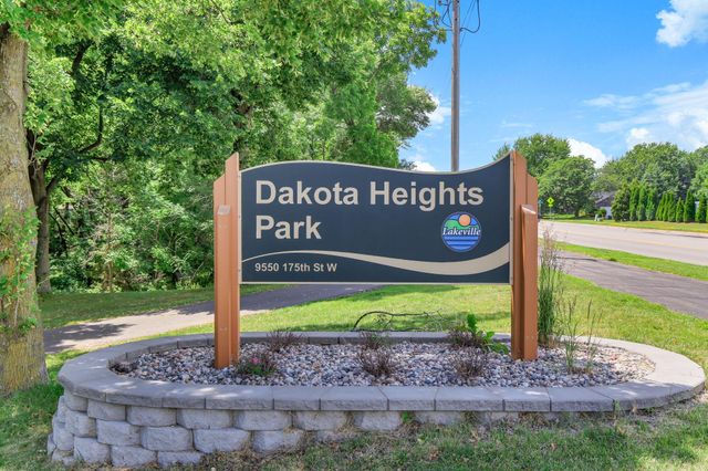 17627 Ionia Court, Lakeville, MN 55044