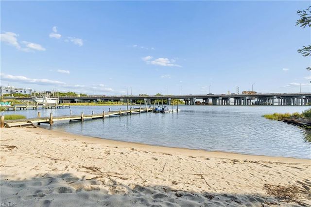 759 Ocean View AVE W, Norfolk, VA 23503