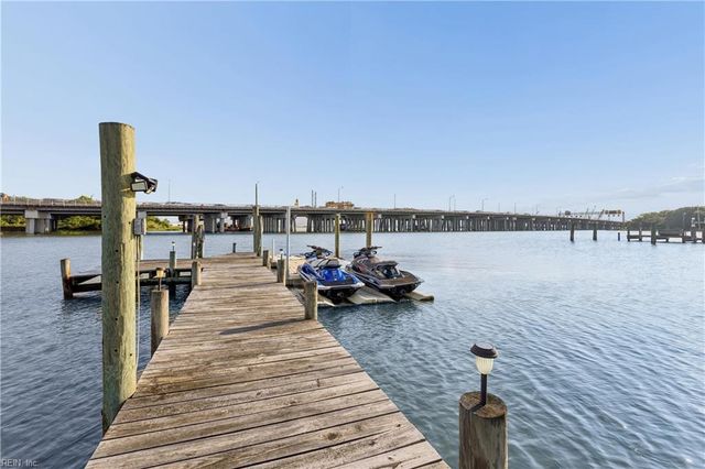 759 Ocean View AVE W, Norfolk, VA 23503