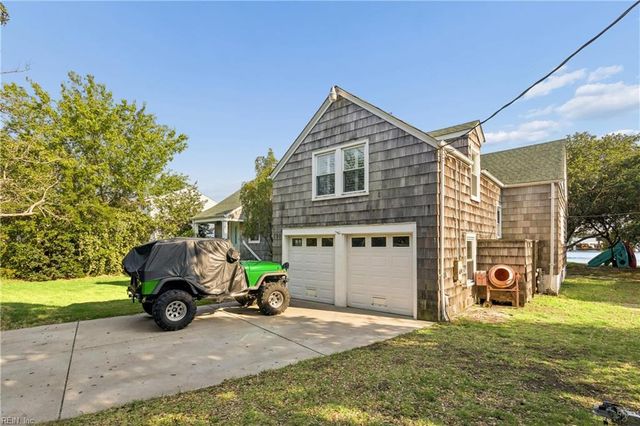 759 Ocean View AVE W, Norfolk, VA 23503