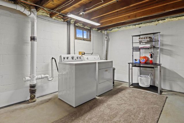 505 W Green Street, Watertown, WI 53098