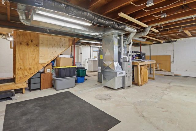 505 W Green Street, Watertown, WI 53098