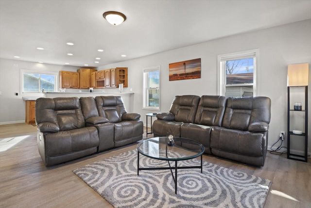 505 W Green Street, Watertown, WI 53098