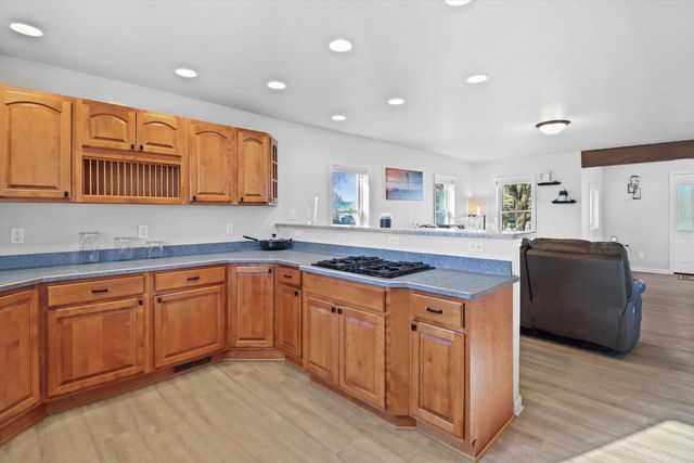 505 W Green Street, Watertown, WI 53098