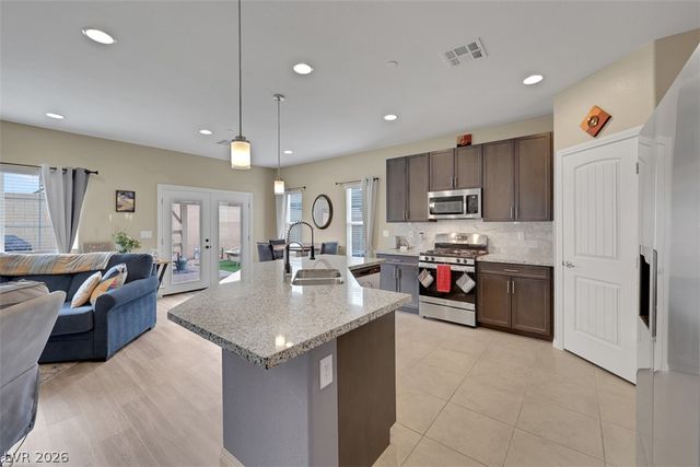 71 Summer Rhapsody Avenue, Henderson, NV 89015
