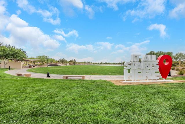 71 Summer Rhapsody Avenue, Henderson, NV 89015