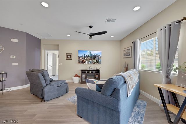 71 Summer Rhapsody Avenue, Henderson, NV 89015