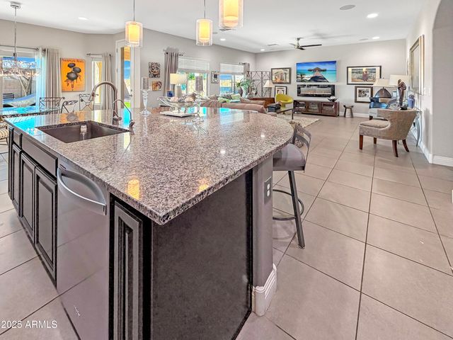 3848 N HUNTINGTON Drive, Florence, AZ 85132