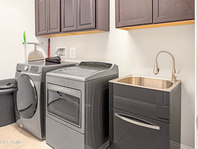 3848 N HUNTINGTON Drive, Florence, AZ 85132