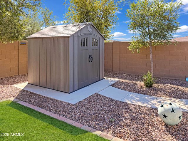 3848 N HUNTINGTON Drive, Florence, AZ 85132