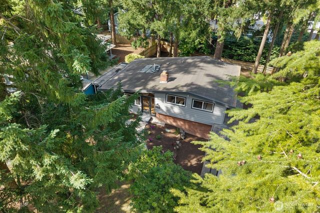 14240 Lake Hills Boulevard, Bellevue, WA 98007