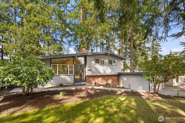 14240 Lake Hills Boulevard, Bellevue, WA 98007