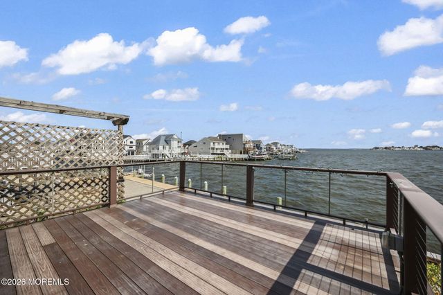 151 Vanard Drive, Brick, NJ 08723