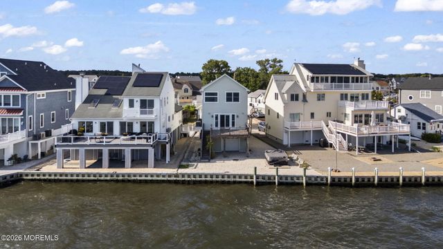 151 Vanard Drive, Brick, NJ 08723