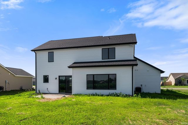 18303 Peregrine Drive, New Paris, IN 46553