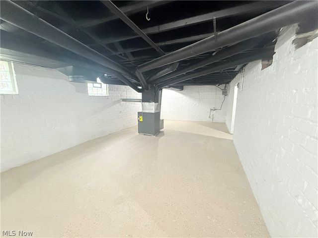 138 Roslyn, Youngstown, OH 44505