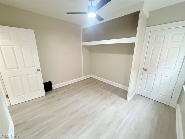 138 Roslyn, Youngstown, OH 44505