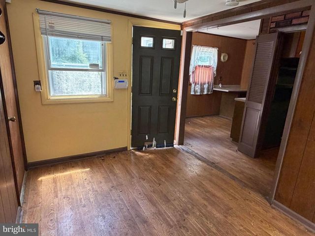 107 MANOR RD, Paoli, PA 19301