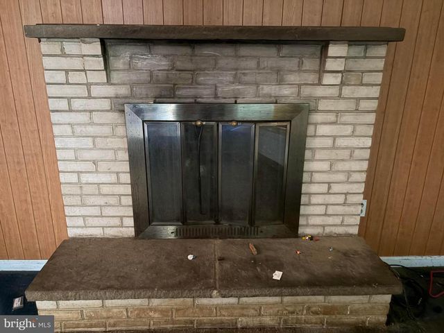 107 MANOR RD, Paoli, PA 19301