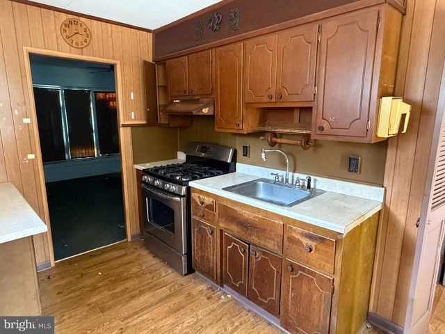 107 MANOR RD, Paoli, PA 19301
