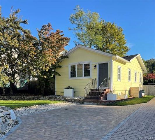 338 & 340 Main Street, East Setauket, NY 11733