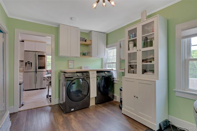 338 & 340 Main Street, East Setauket, NY 11733