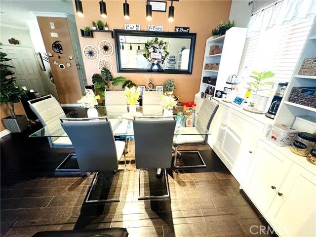 9173 Burnet Avenue, North Hills (los Angeles), CA 91343