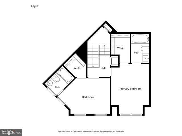 21800 DRAGONS GREEN SQ, Ashburn, VA 20147