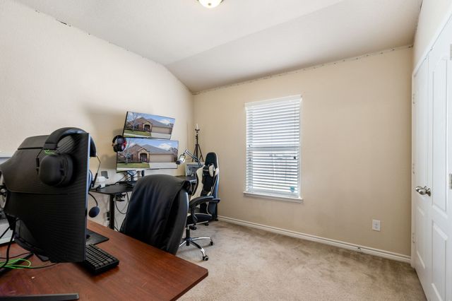 2104 Eppright Drive, Little Elm, TX 75068