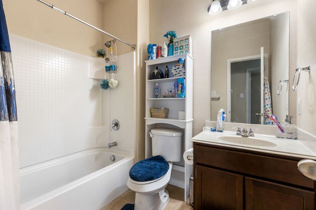 2104 Eppright Drive, Little Elm, TX 75068