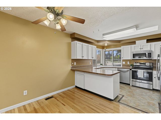 9902 Ne 14TH St, Vancouver, WA 98664