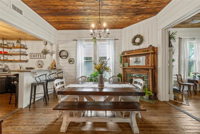 1028 N 4th Street, Waco, TX 76707