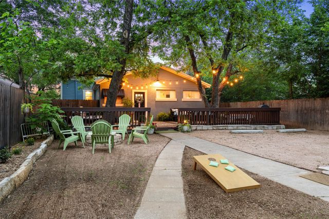 1028 N 4th Street, Waco, TX 76707