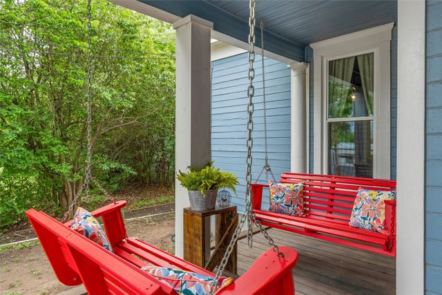 1028 N 4th Street, Waco, TX 76707