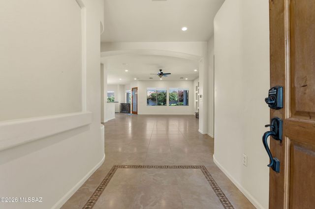 6093 N Placita Pajaro N, Tucson, AZ 85718