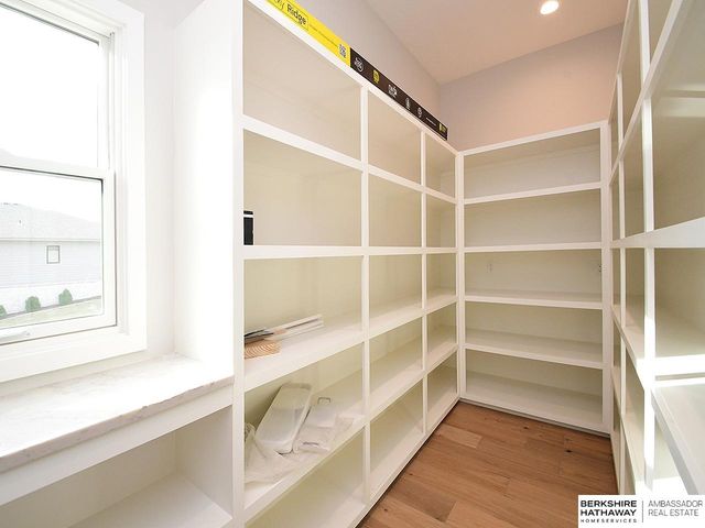 4315 S 219th Street, Elkhorn, NE 68022