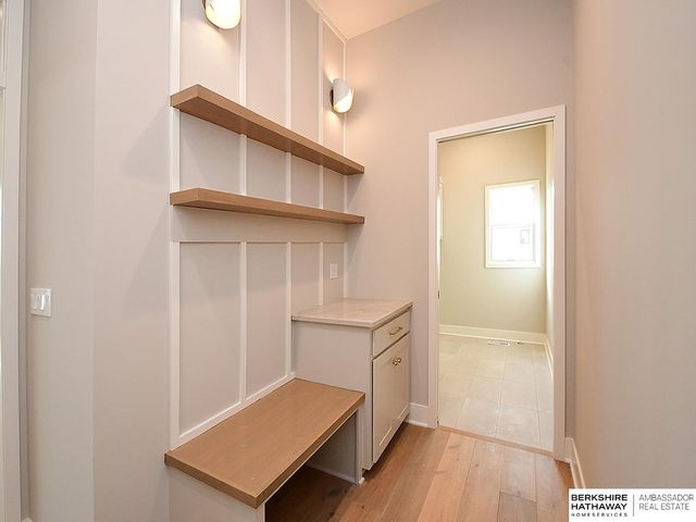 4315 S 219th Street, Elkhorn, NE 68022